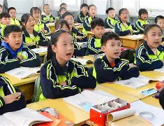 法联杯训练课后再迎强敌,尼斯造点机会,主帅态度:话题不断,细节决定成败  法联杯训练课后再迎强敌,尼斯造点机会,主帅态度:话题不断,细节决定成败